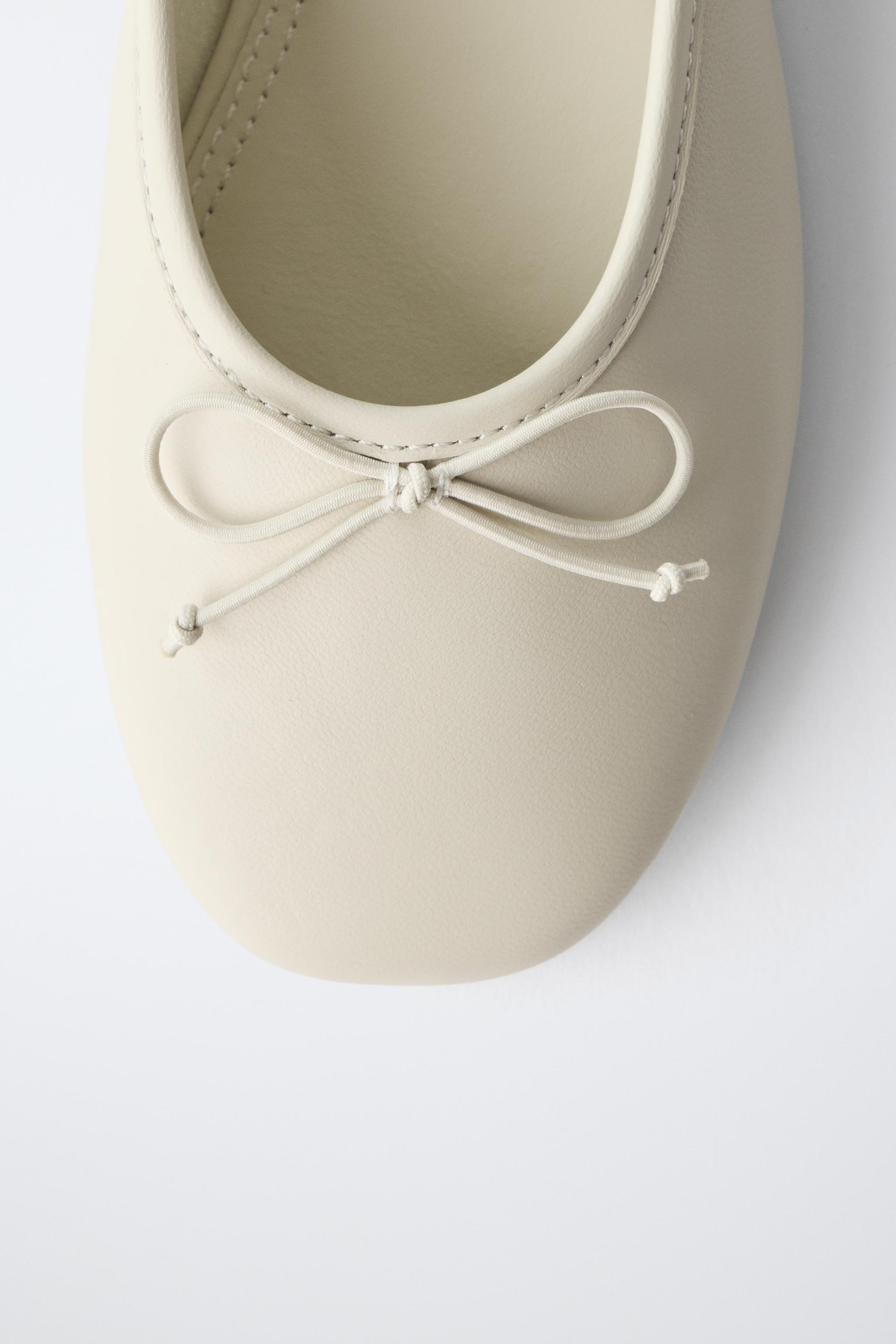 LEATHER BALLET FLATS